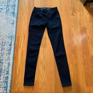 Calvin Klein Dark Jegging Jeans - Size 25